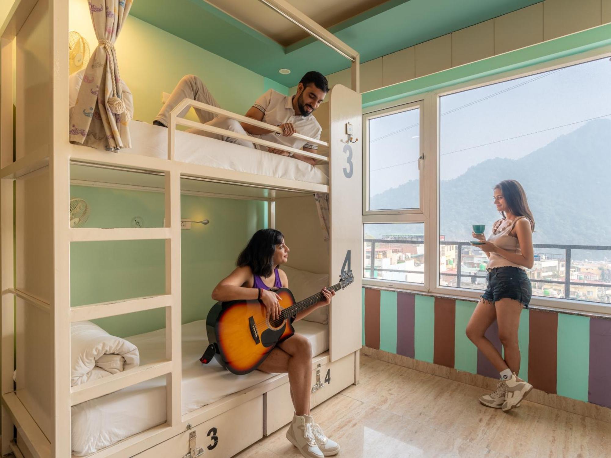 Moustache Rishikesh Luxuria Hostel Εξωτερικό φωτογραφία
