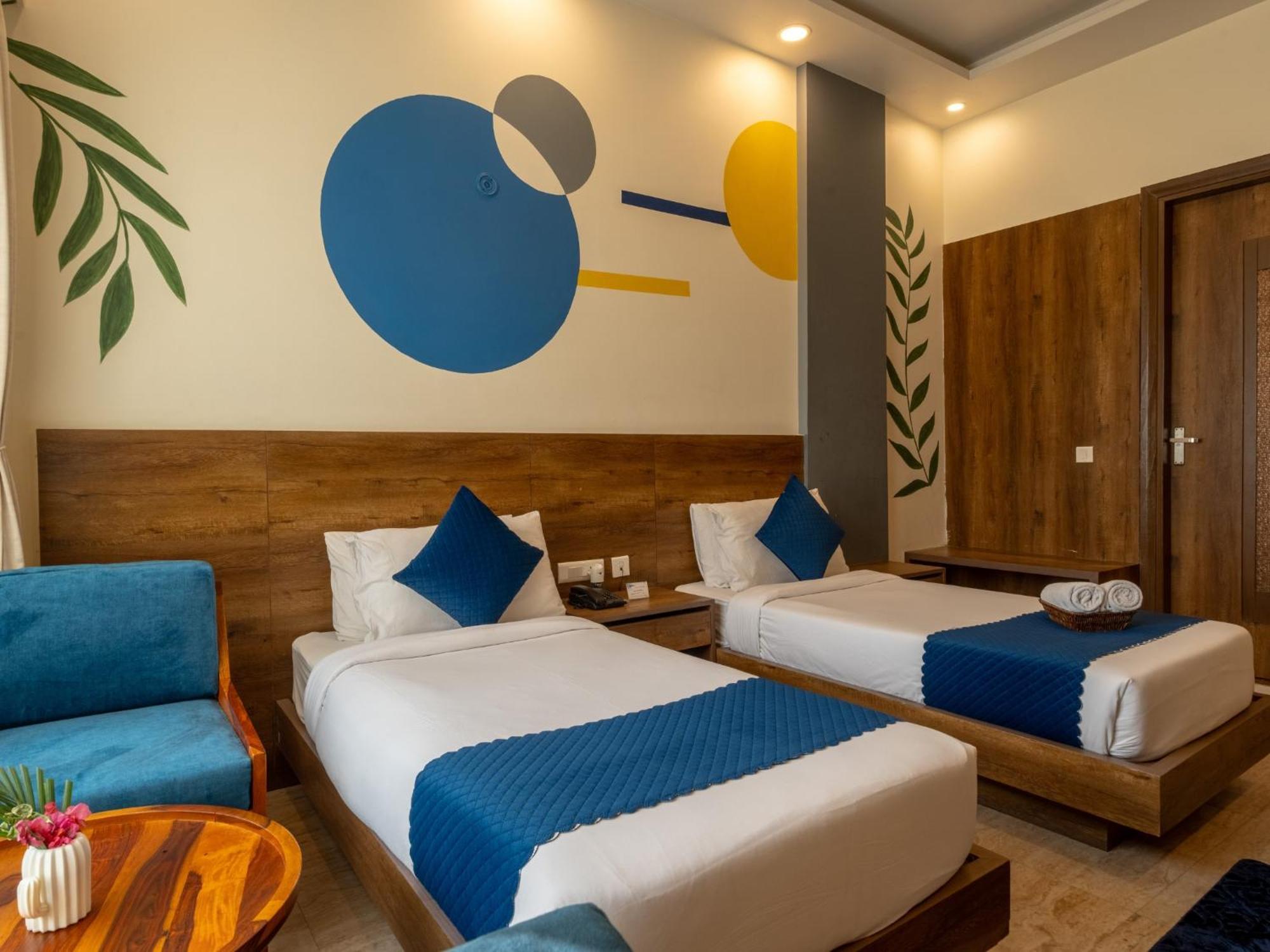 Moustache Rishikesh Luxuria Hostel Εξωτερικό φωτογραφία