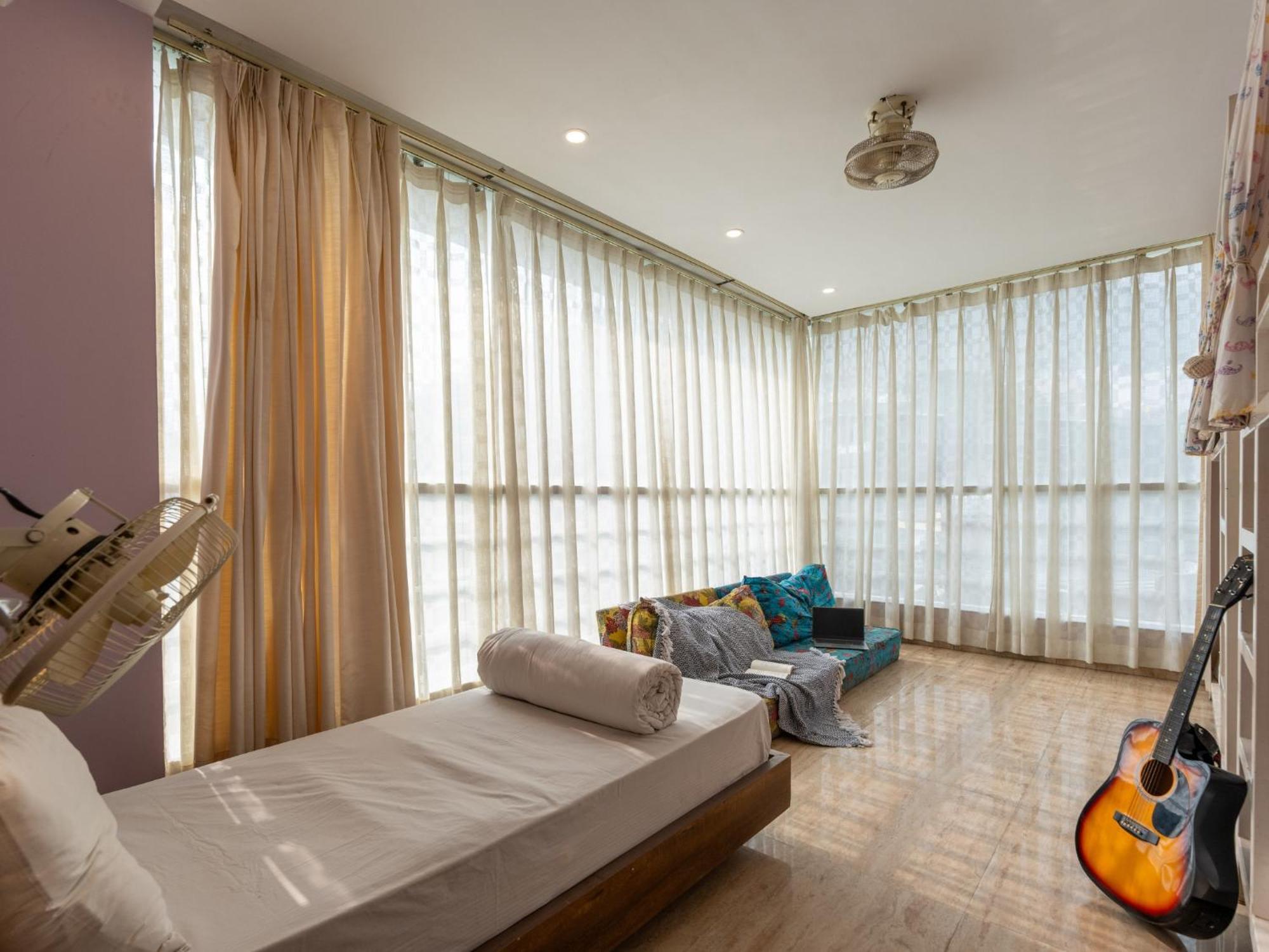 Moustache Rishikesh Luxuria Hostel Εξωτερικό φωτογραφία