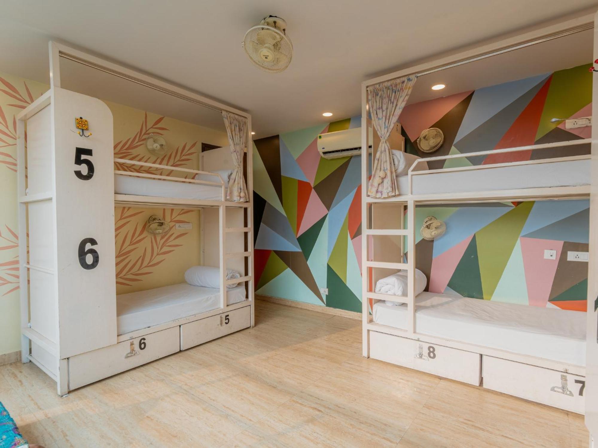 Moustache Rishikesh Luxuria Hostel Εξωτερικό φωτογραφία
