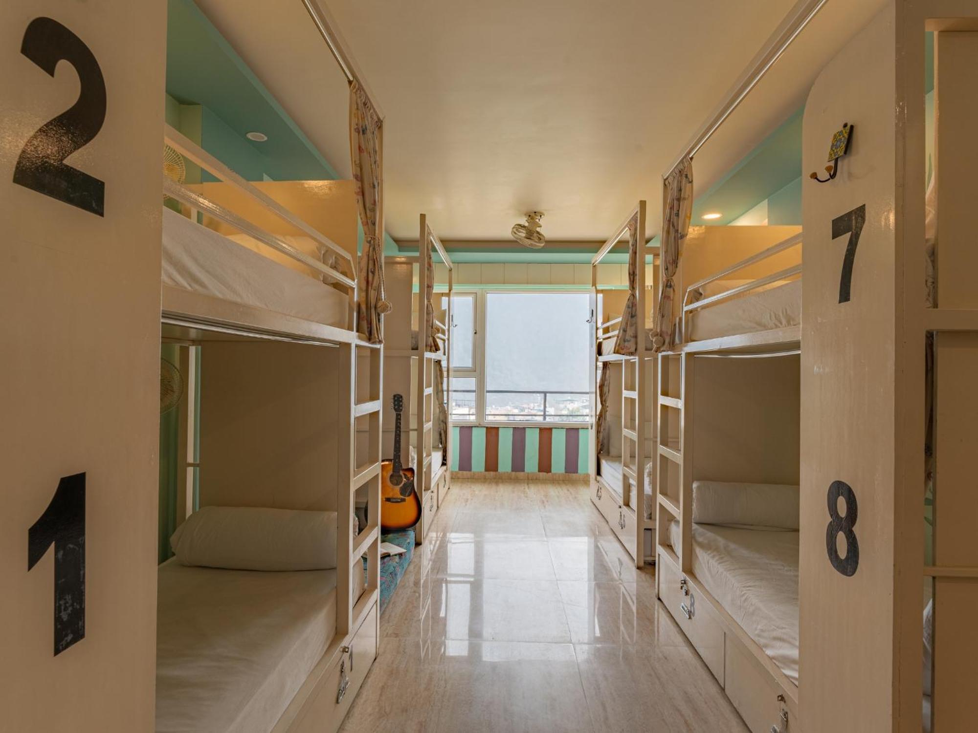 Moustache Rishikesh Luxuria Hostel Εξωτερικό φωτογραφία