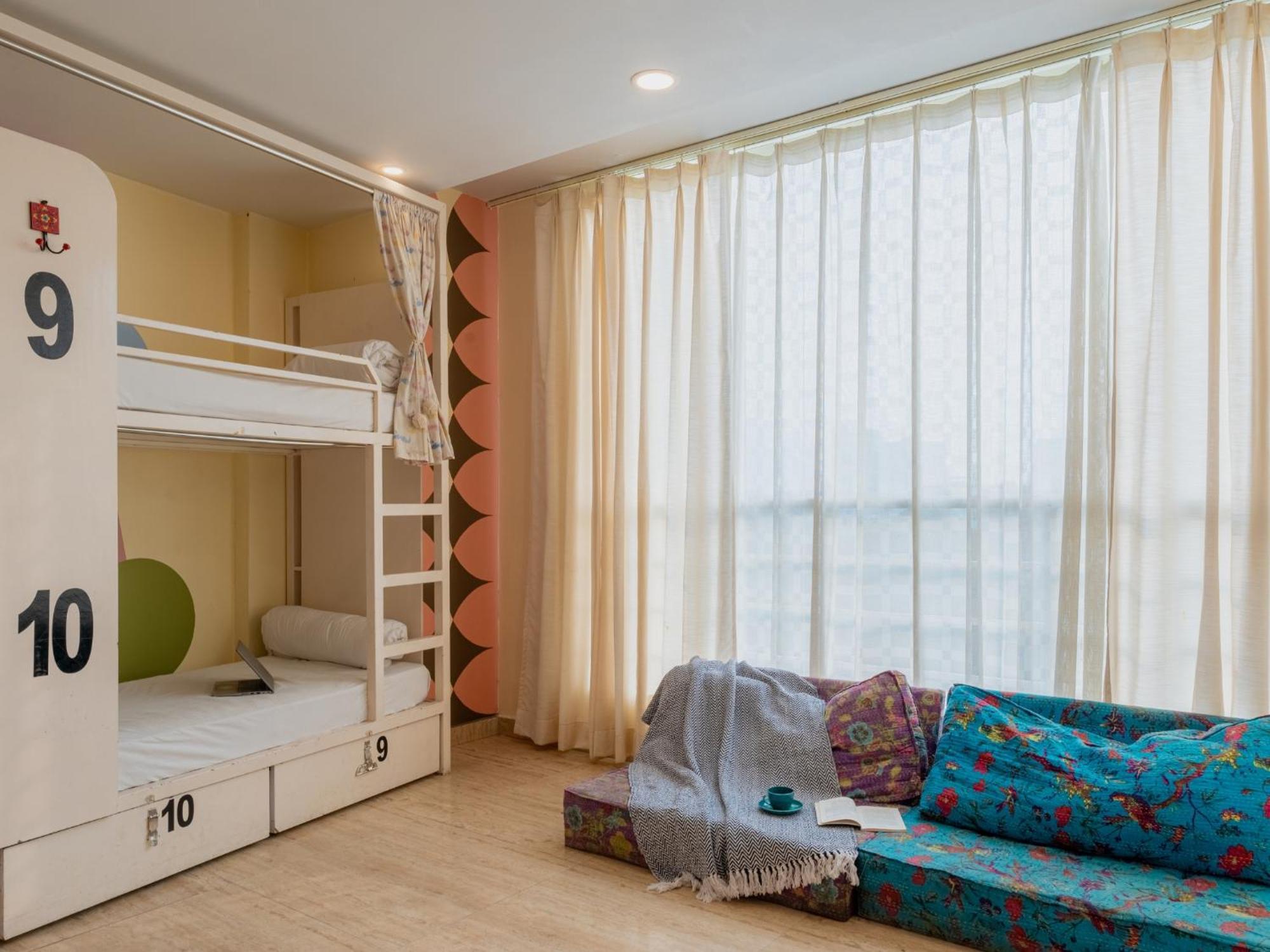 Moustache Rishikesh Luxuria Hostel Εξωτερικό φωτογραφία