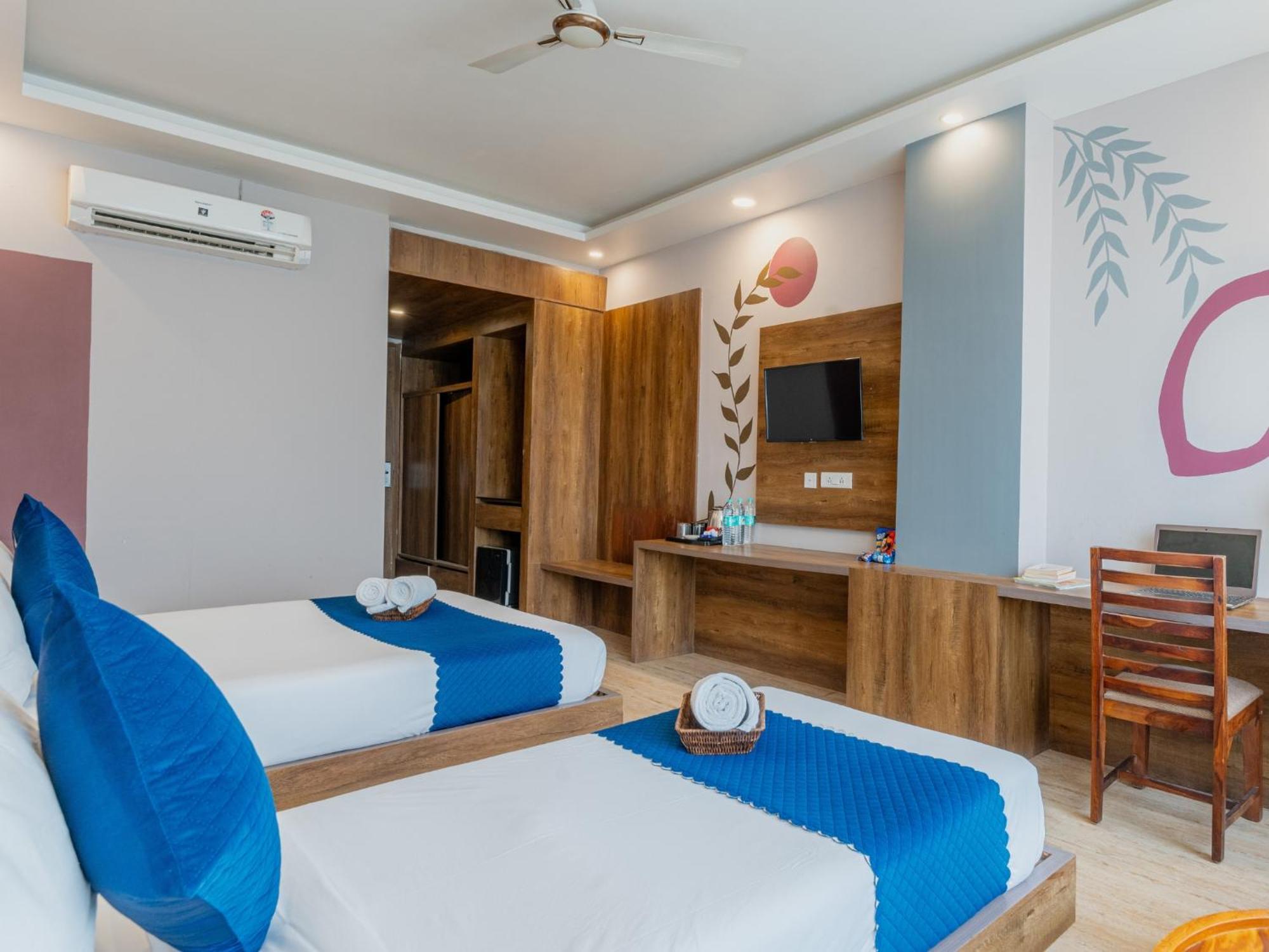 Moustache Rishikesh Luxuria Hostel Εξωτερικό φωτογραφία