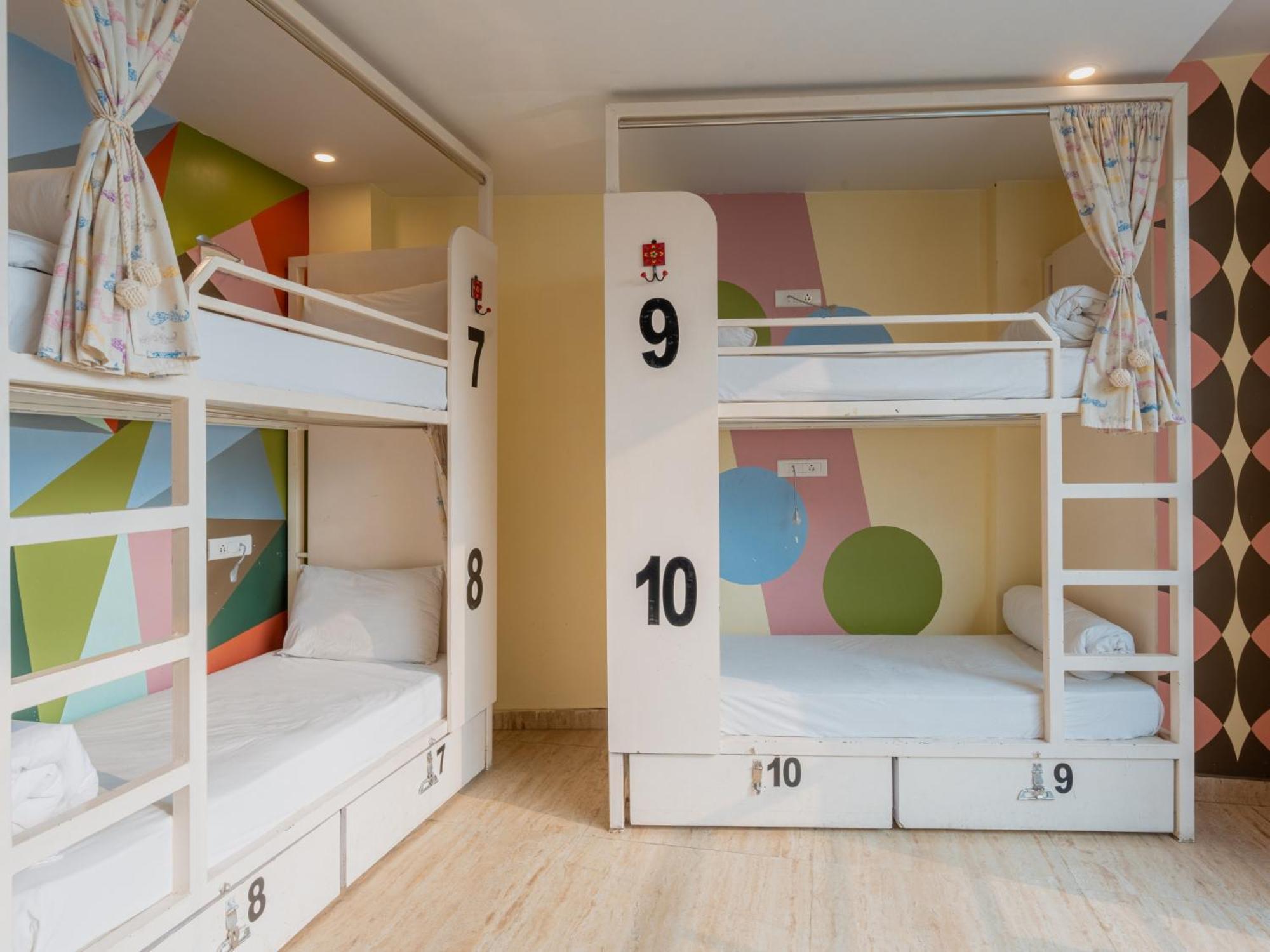 Moustache Rishikesh Luxuria Hostel Εξωτερικό φωτογραφία