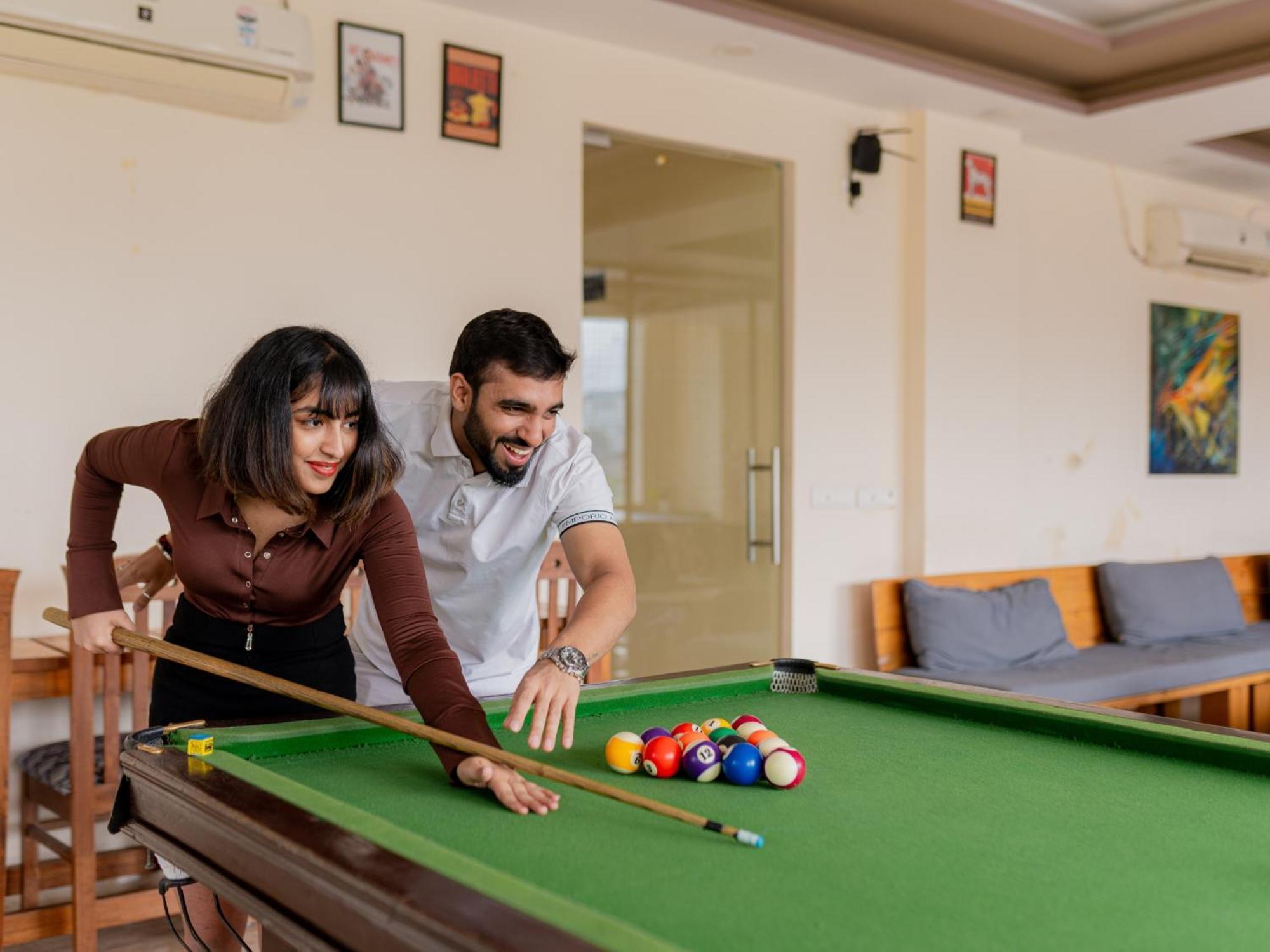Moustache Rishikesh Luxuria Hostel Εξωτερικό φωτογραφία