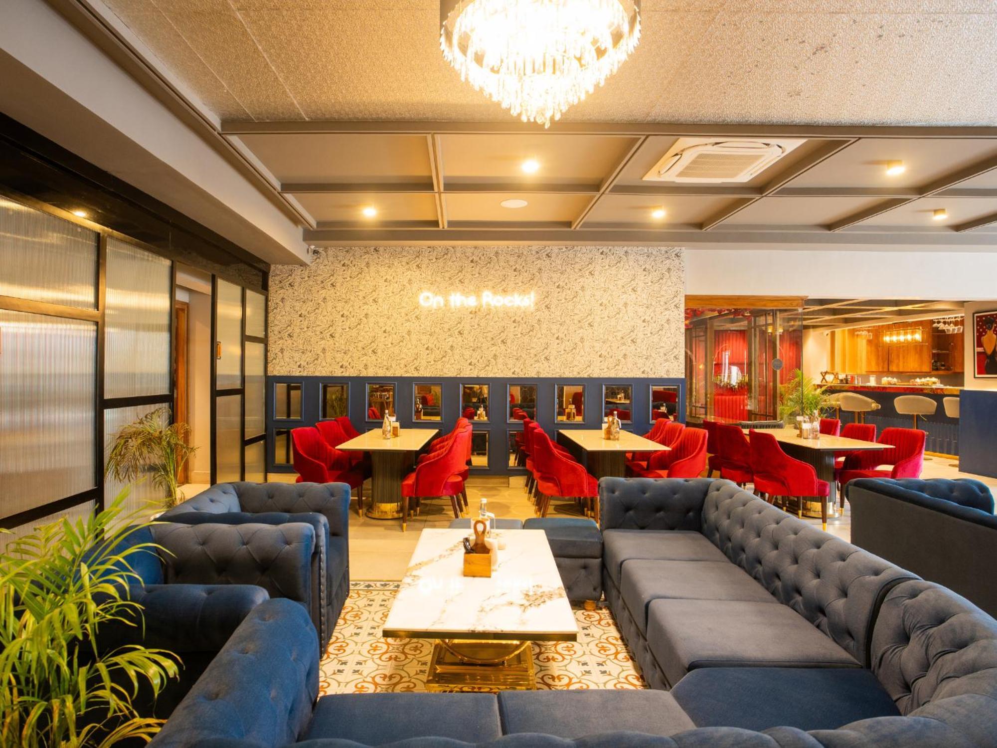 Moustache Rishikesh Luxuria Hostel Εξωτερικό φωτογραφία